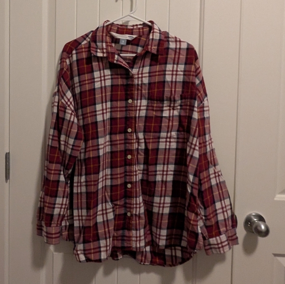 Old Navy Tops - 3 For $18 Old Navy Burgundy Plaid Boyfriend Shirt